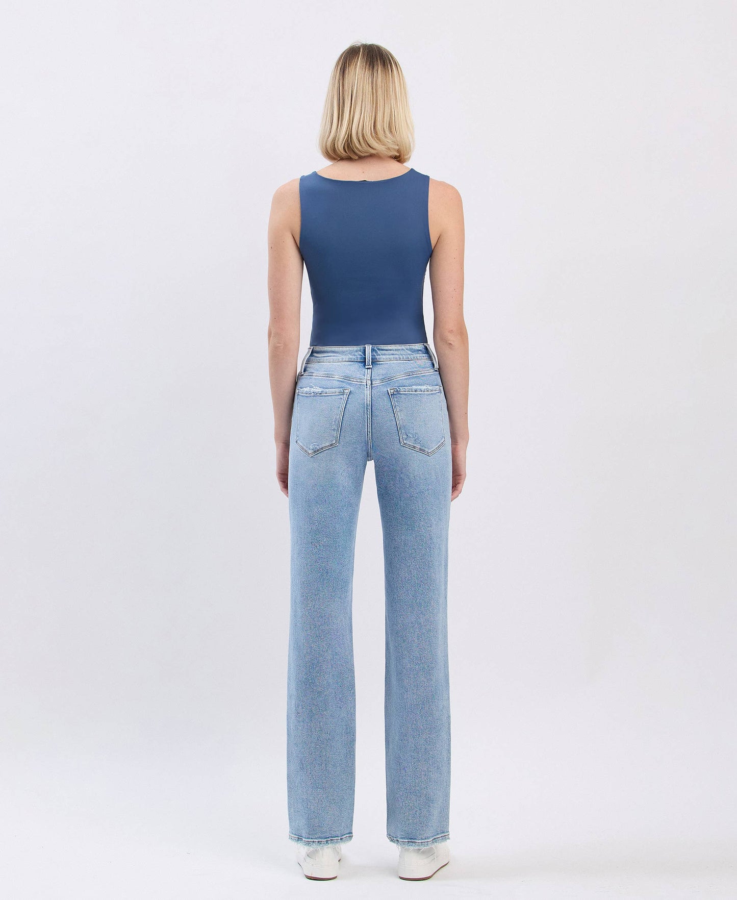 Hannah High Rise - Straight Jeans