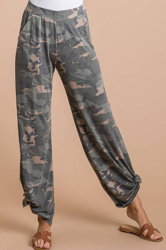 Camo Split Side Ankle Pants