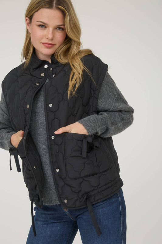 Bow Tie Puffer Vest - Black