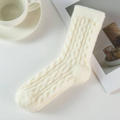 Twisted Pattern Fuzzy Socks