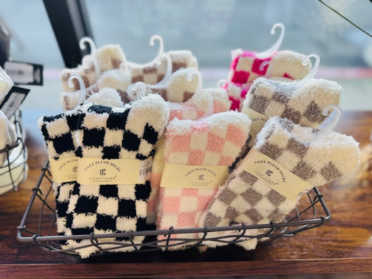 Checkered Mini Crew Fuzzy Winter Socks