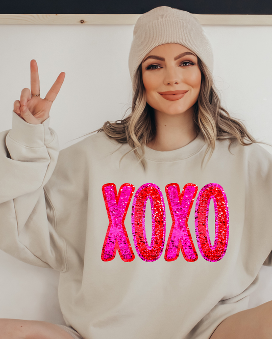 XOXO Valentines Pullover